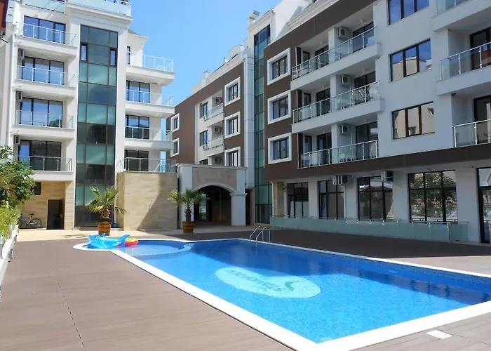 Private Stamopolu Lux