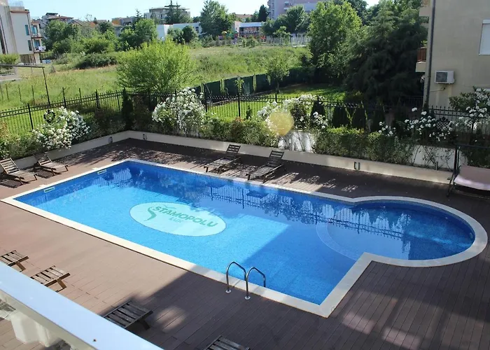 Private Stamopolu Lux מלון דירות 4*