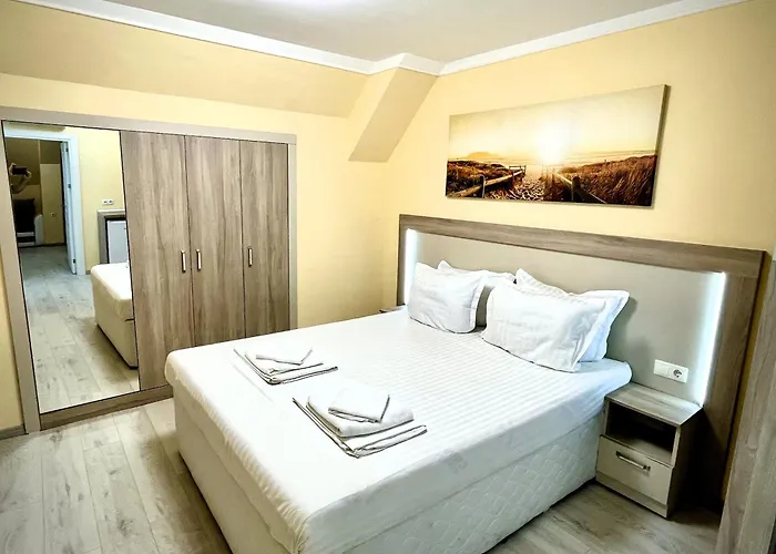 Private Stamopolu Lux מלון דירות 4*